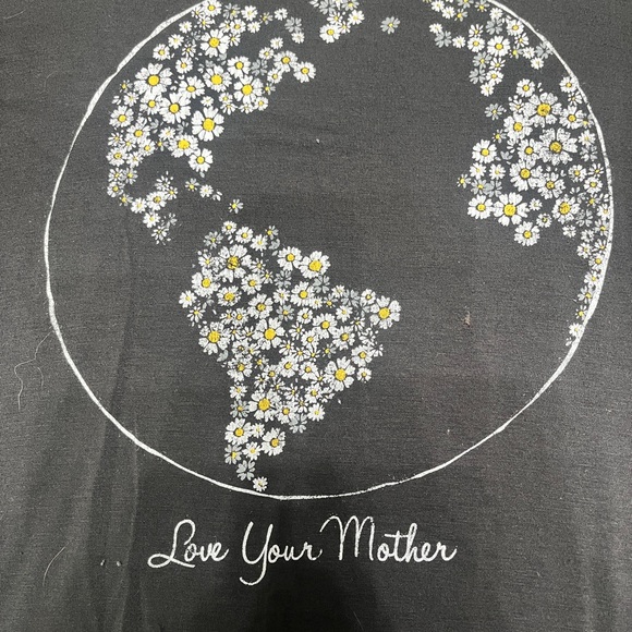 Maurices Charcoal Earth Graphic Tee - Picture 2 of 3